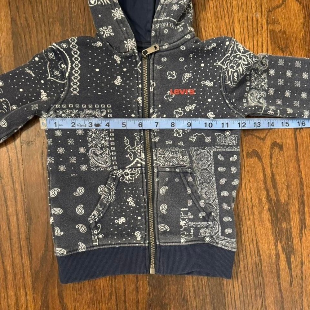 Levi's Navy Blue and White Bandana Pattern Kids Zip Up Hoodie Size 3T Western - Picture 5 of 7